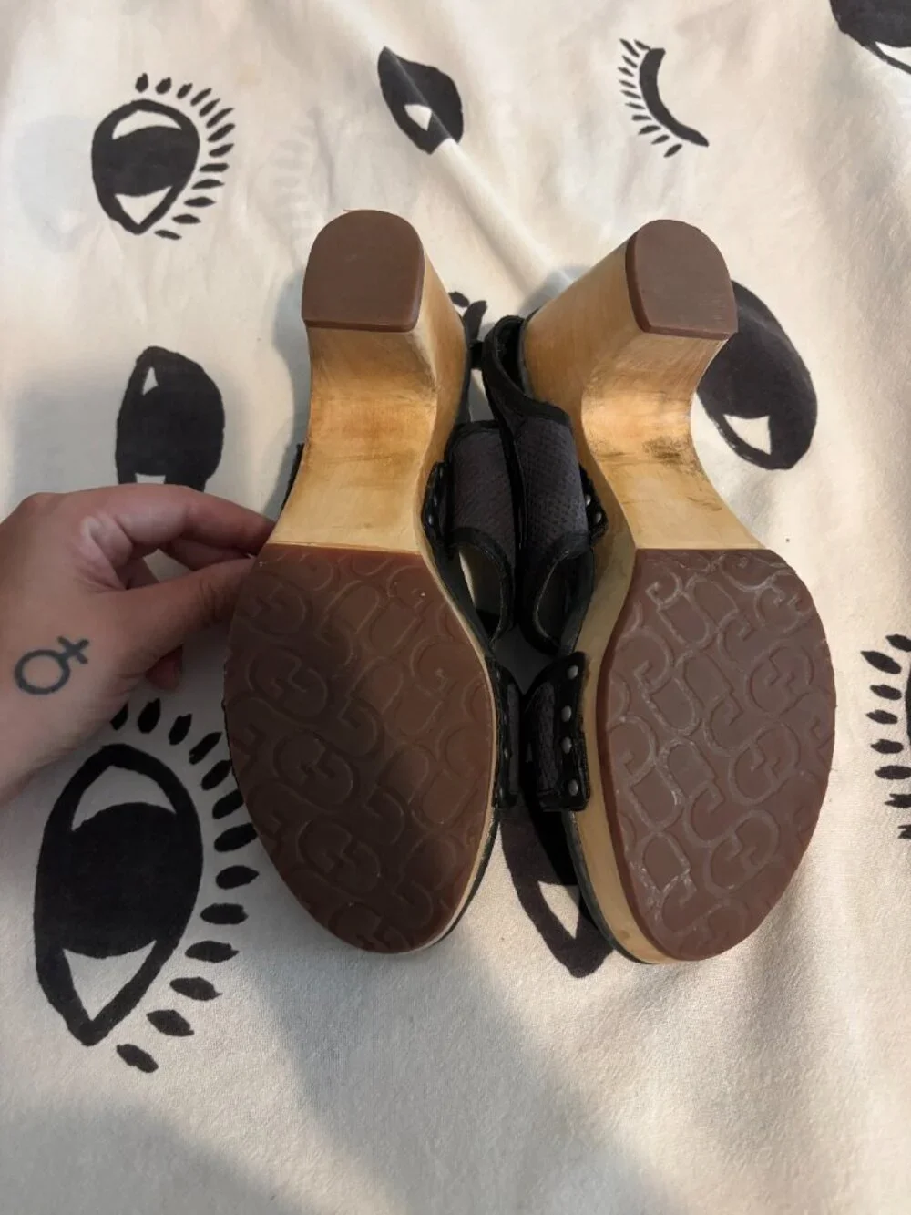 UGG lomita wooden